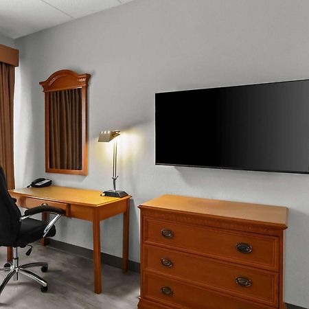 Quality Inn & Suites Cvg Airport Erlanger Exteriér fotografie