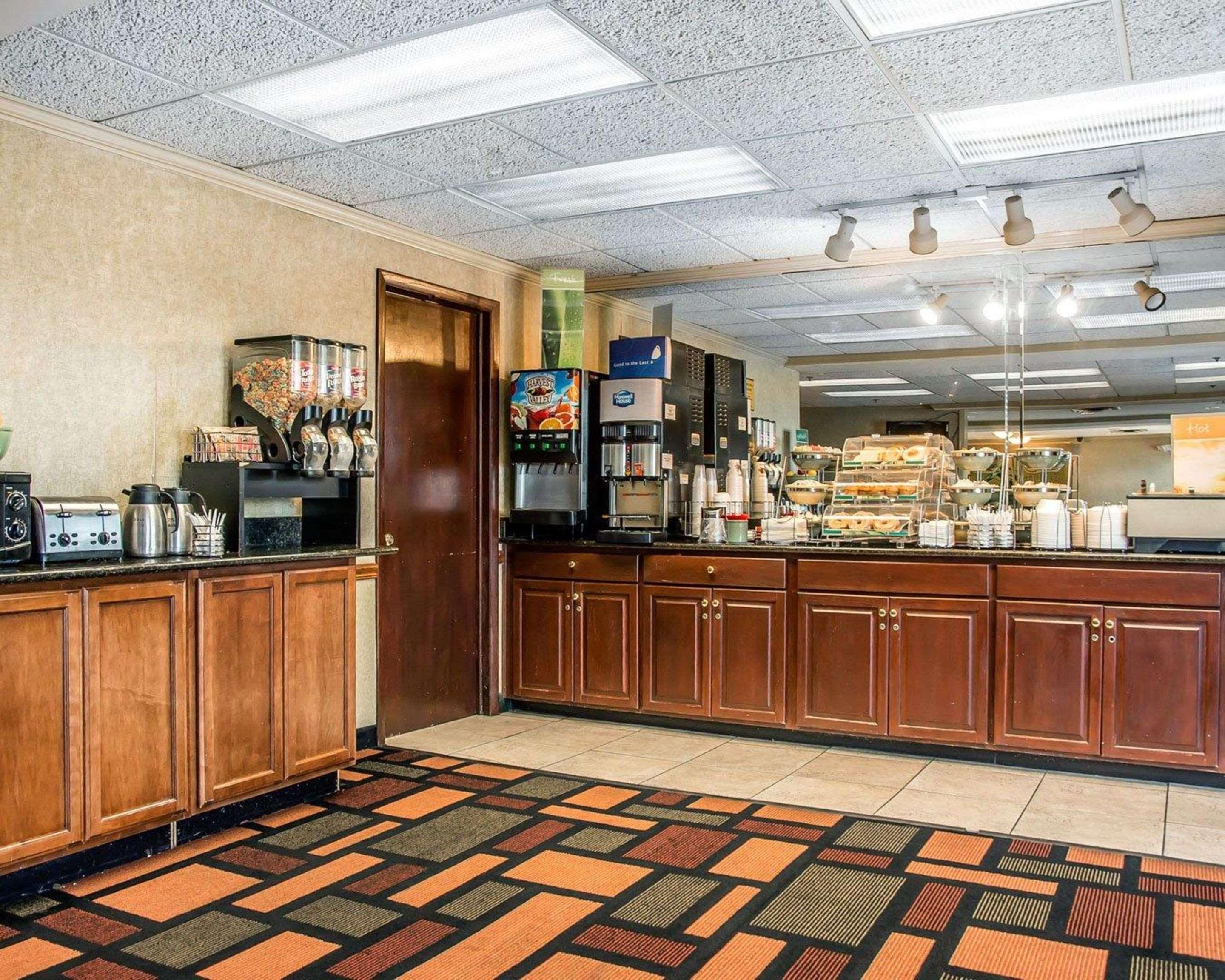 Quality Inn & Suites Cvg Airport Erlanger Exteriér fotografie