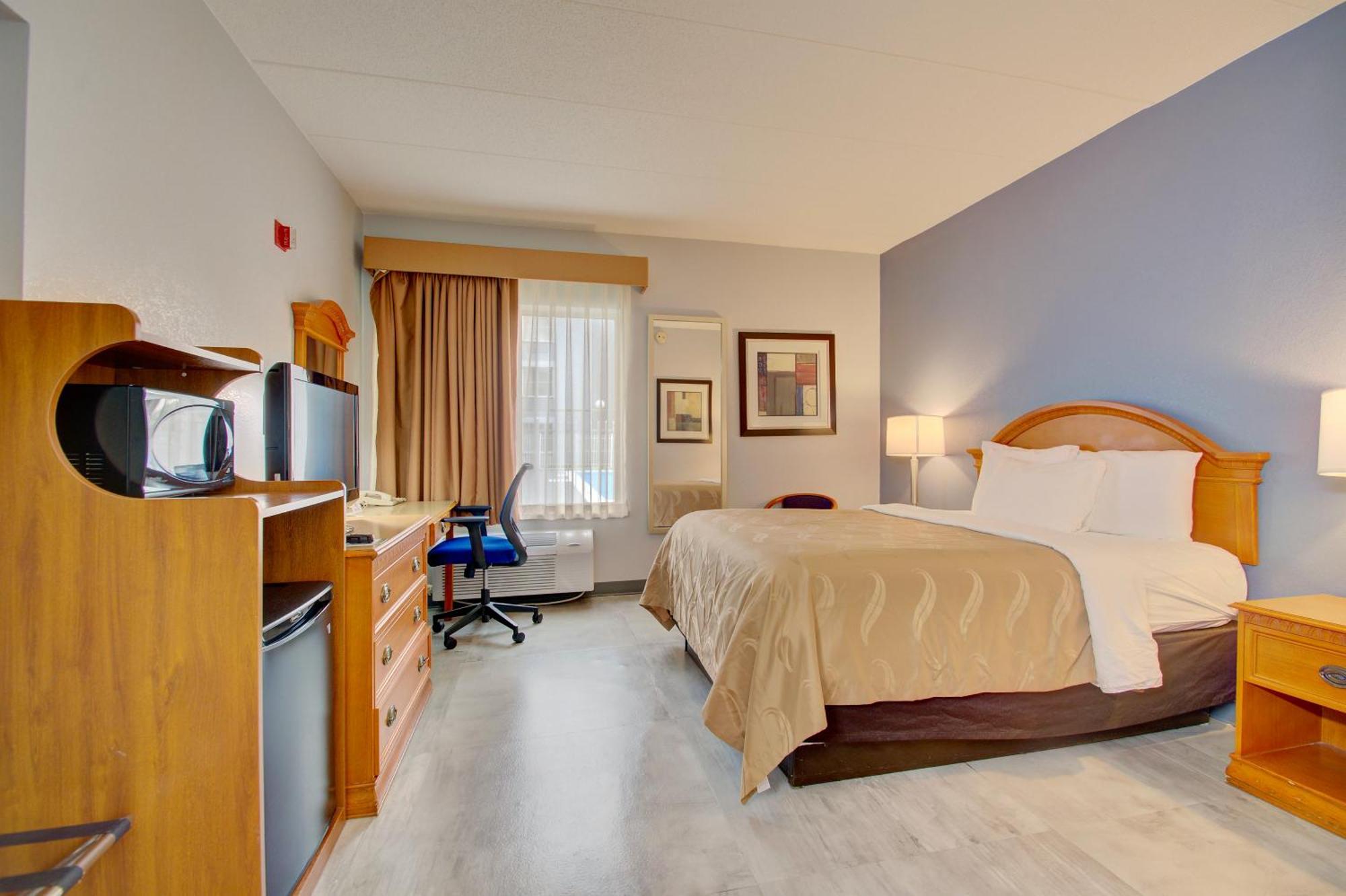 Quality Inn & Suites Cvg Airport Erlanger Exteriér fotografie