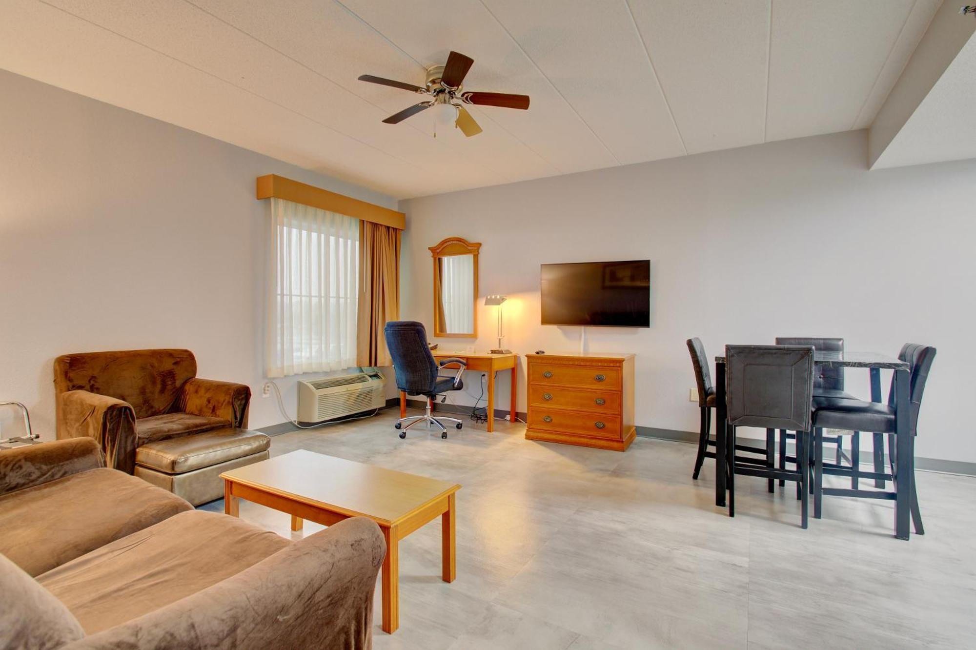 Quality Inn & Suites Cvg Airport Erlanger Exteriér fotografie