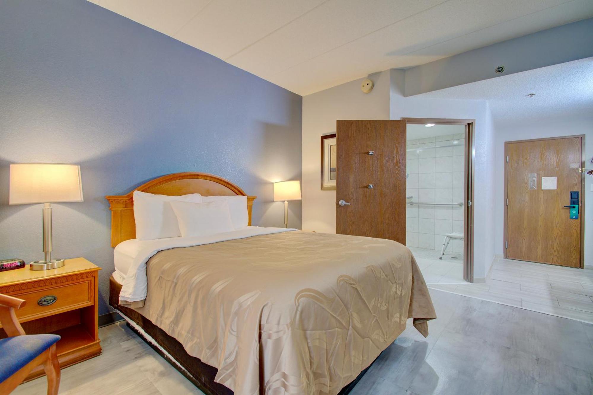 Quality Inn & Suites Cvg Airport Erlanger Exteriér fotografie