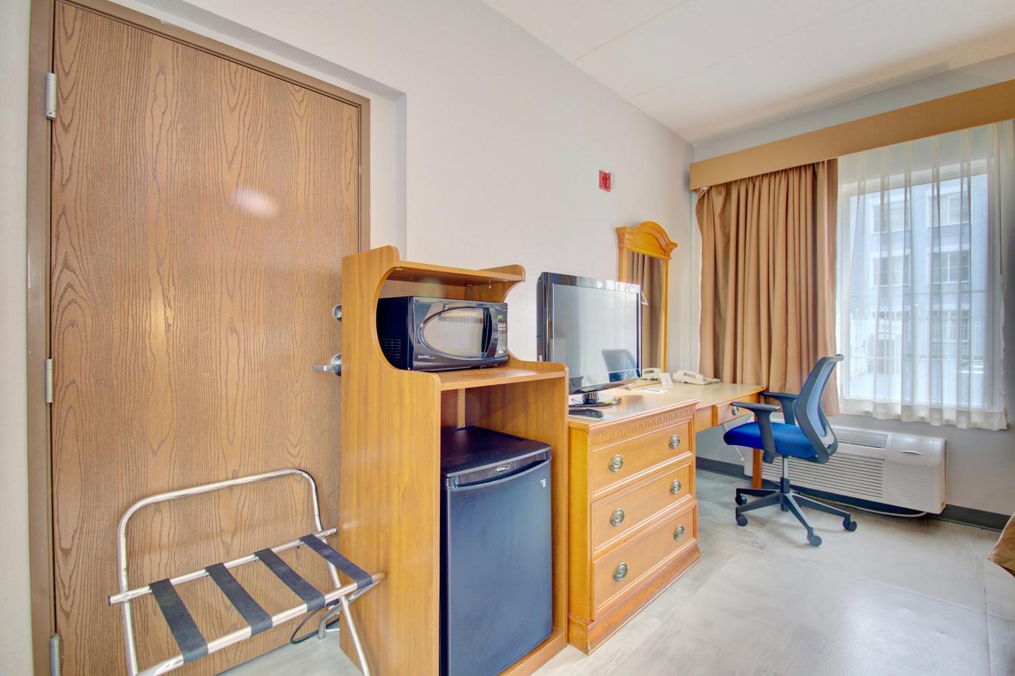 Quality Inn & Suites Cvg Airport Erlanger Exteriér fotografie