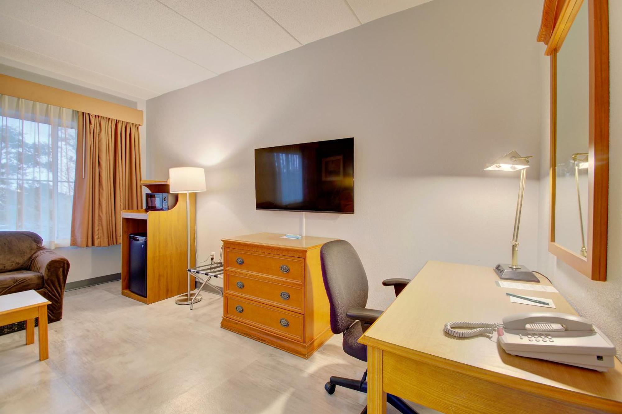 Quality Inn & Suites Cvg Airport Erlanger Exteriér fotografie