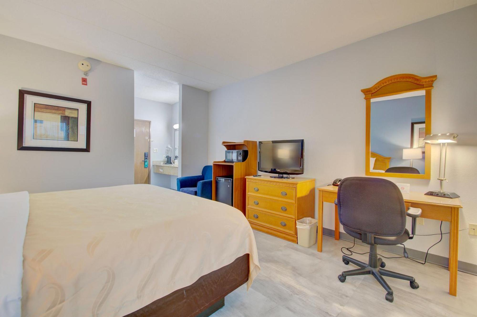 Quality Inn & Suites Cvg Airport Erlanger Exteriér fotografie