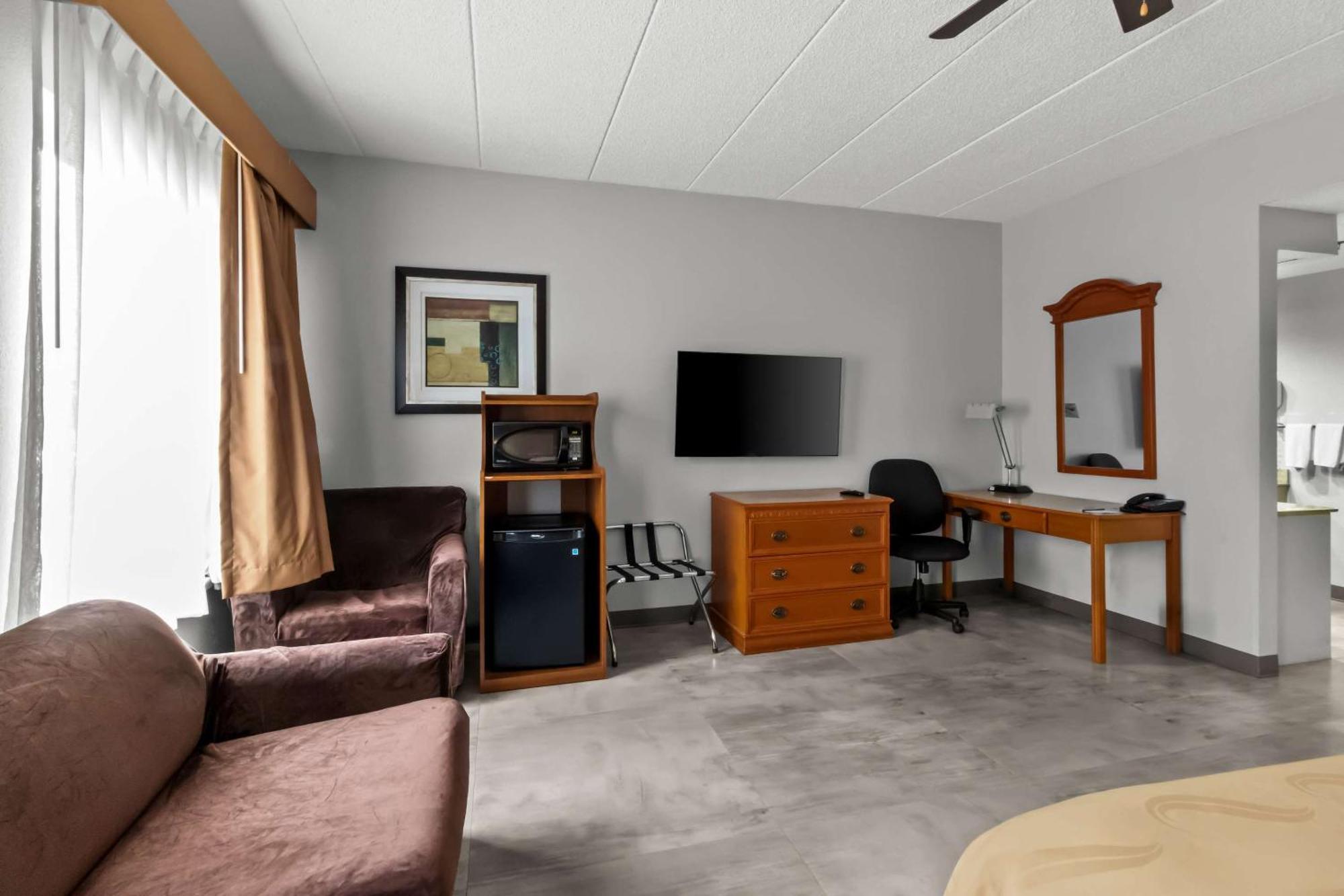 Quality Inn & Suites Cvg Airport Erlanger Exteriér fotografie