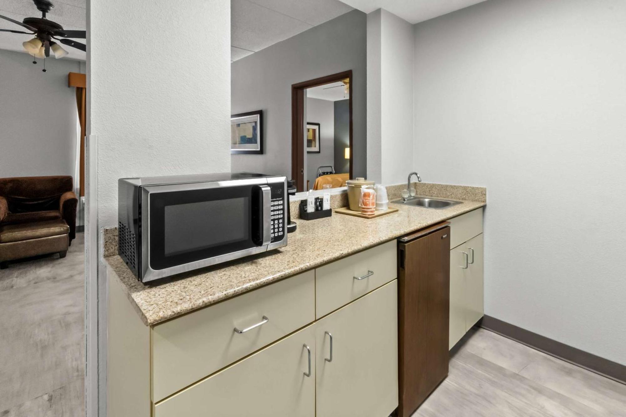 Quality Inn & Suites Cvg Airport Erlanger Exteriér fotografie